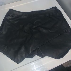 leather envelope skirt